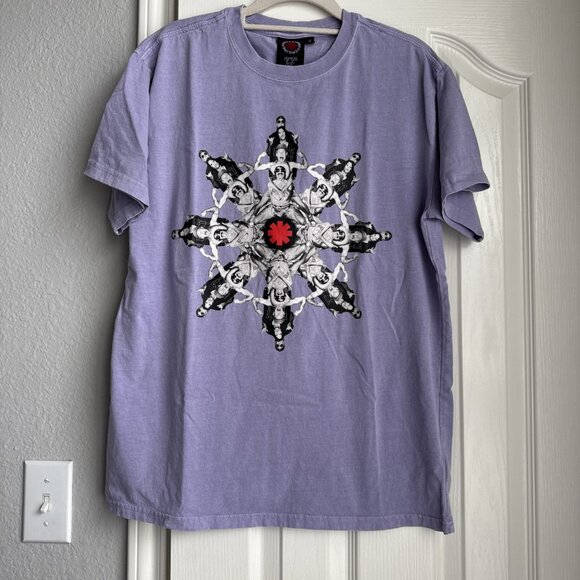 RED HOT CHILI PEPPERS Tour Shirt Size M 2022 rare Purple Rare Grunge Tshirt - Picture 1 of 6